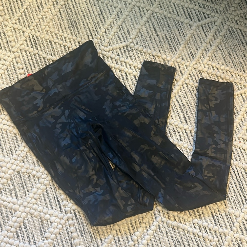 Black Camo Spanx Leggings